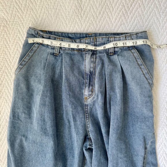 12th Tribe Pleated Super Wide Leg Jeans Size S - Picture 8 of 9
